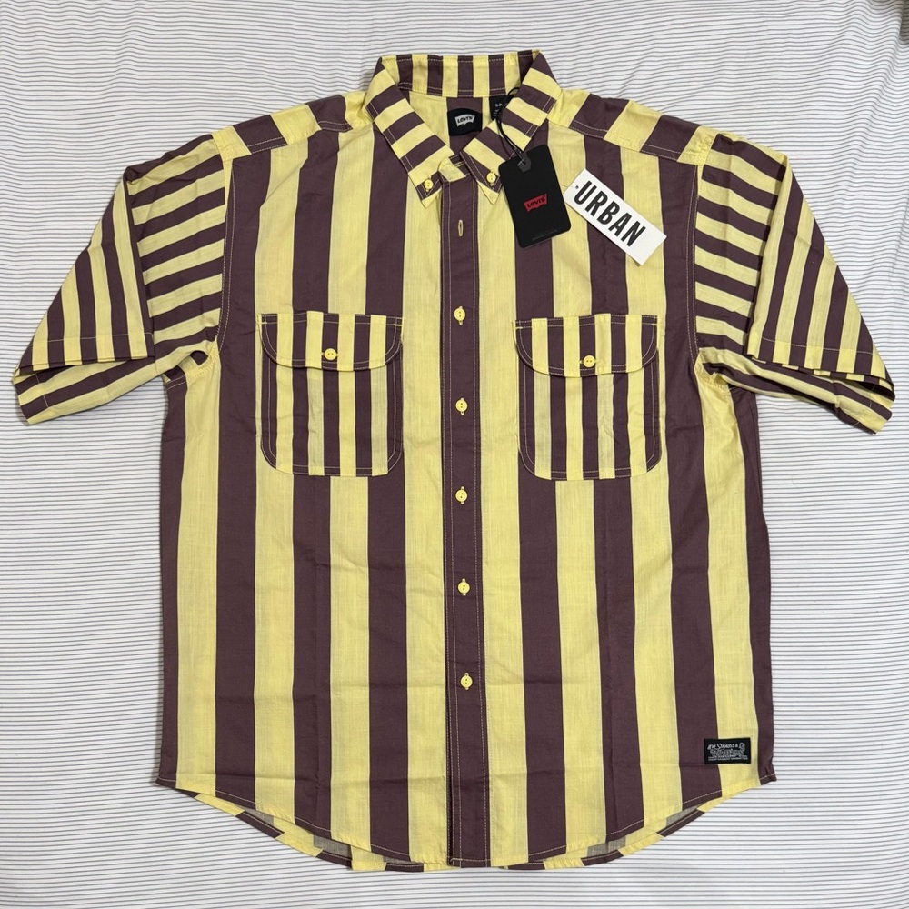Levi's® Skate Woven Button-Down Shirt Short-Sleeve Men's Small (23 inch PtP) NWT